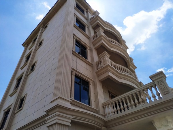 外墙仿石漆案例 丨 一览田园风光的自建房