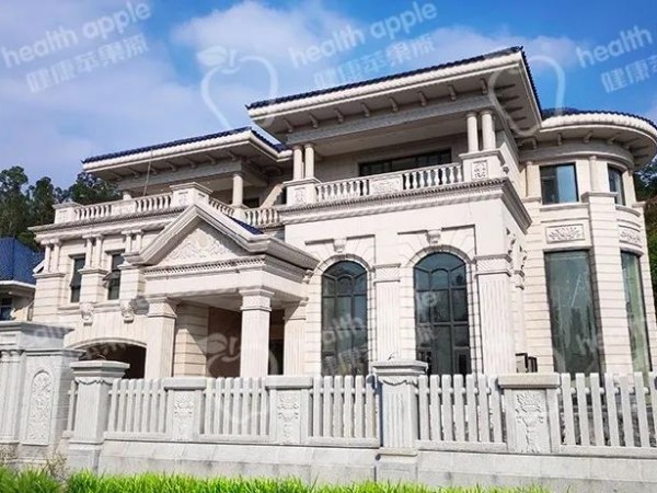外墙仿石漆案例丨均安复古雅致的别墅